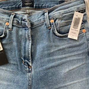 NWT citizens rocket crop jeans. Size 27